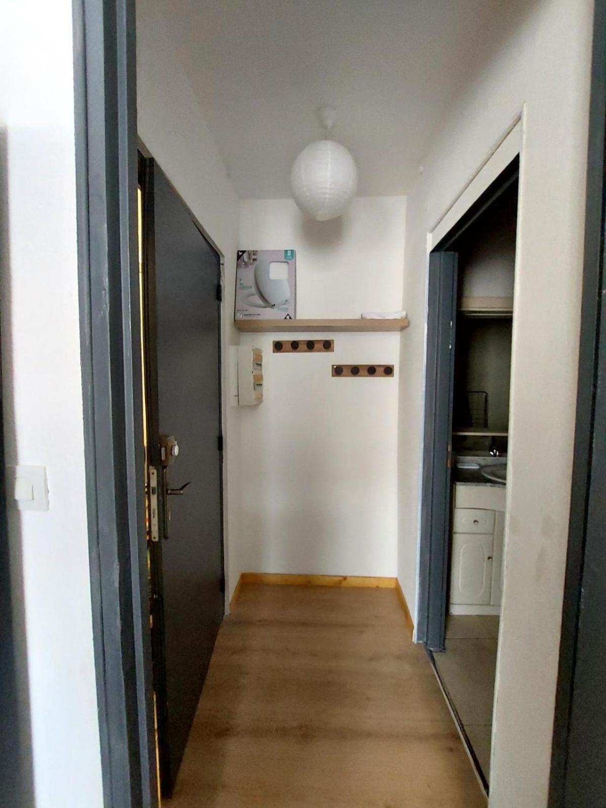 Appartement T2 Avec Balcon Proche Centre-Ville Narbona Esterno foto