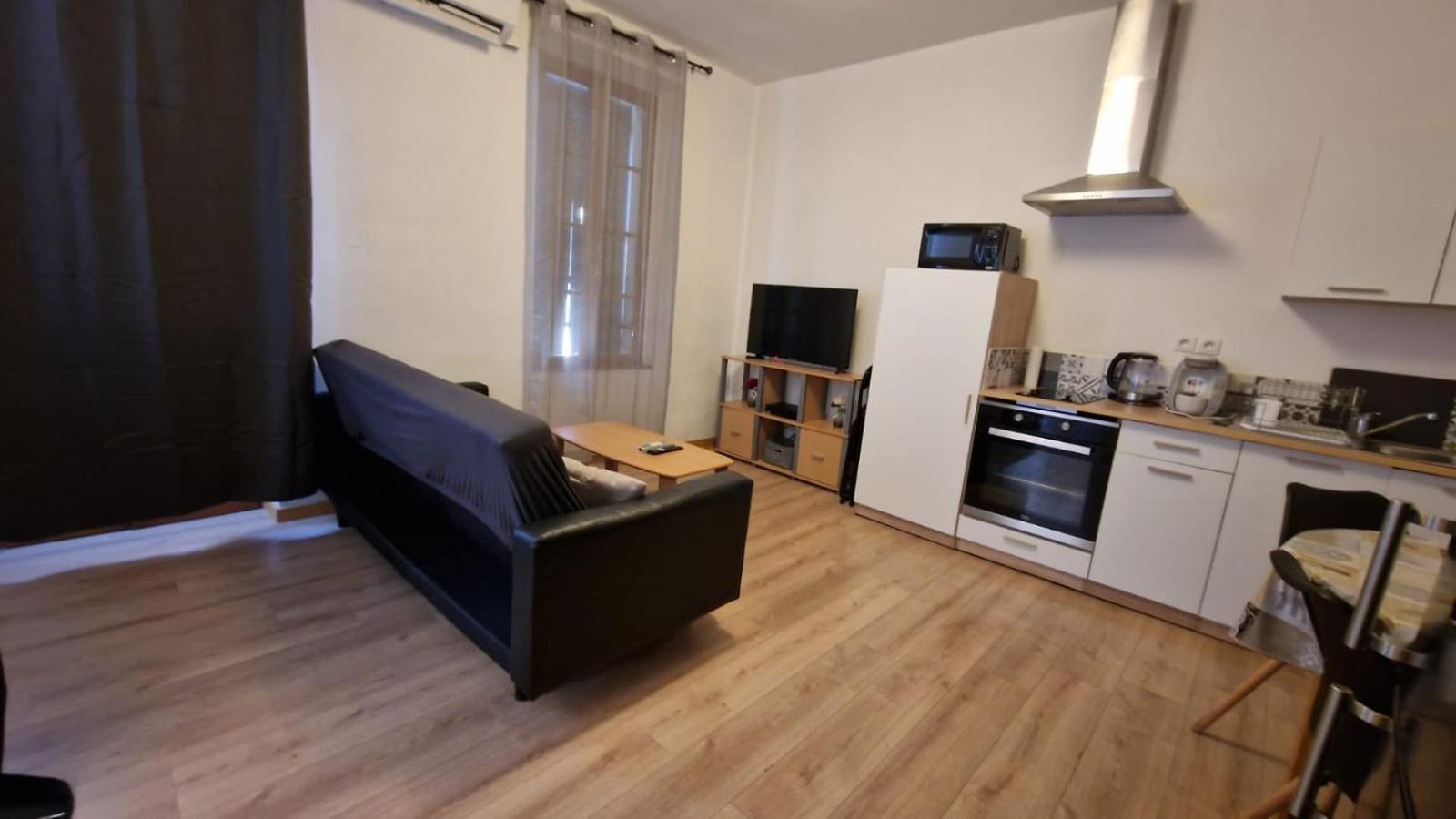 Appartement T2 Avec Balcon Proche Centre-Ville Narbona Esterno foto